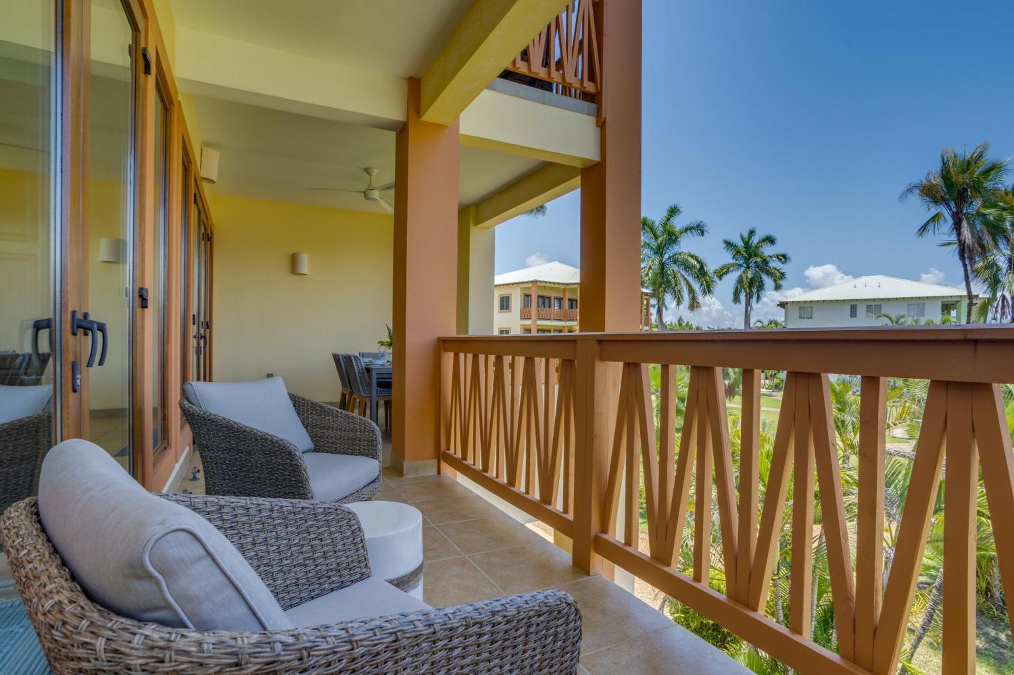 The Villas At Cocoplum Placencia Exterior photo